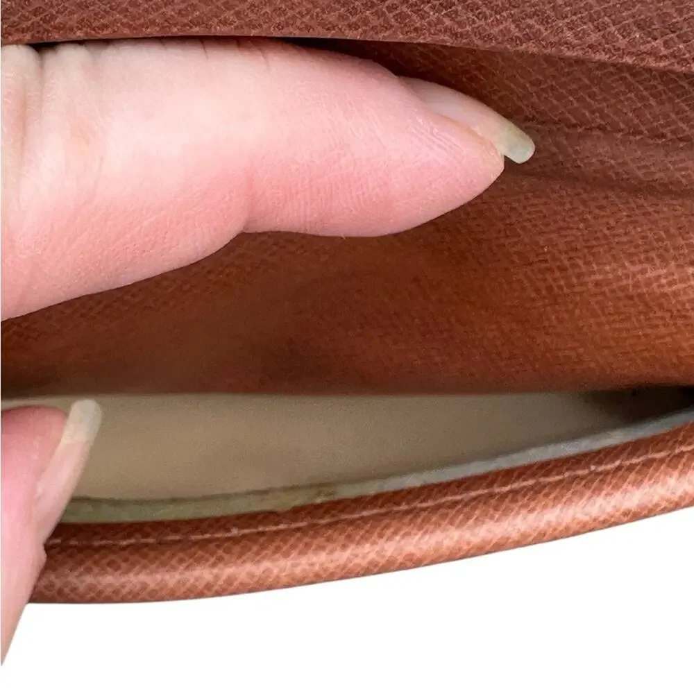Louis Vuitton Wallet